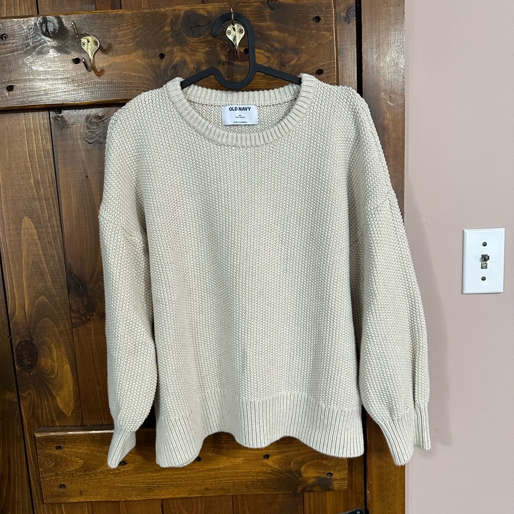 Old Navy Cream Colored Sweater